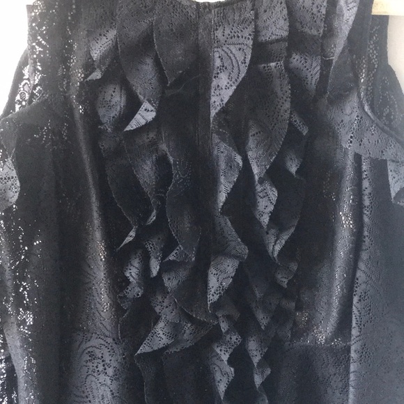 BCBG Lace Cold Shoulder Peplum Black XXS - Picture 6 of 8